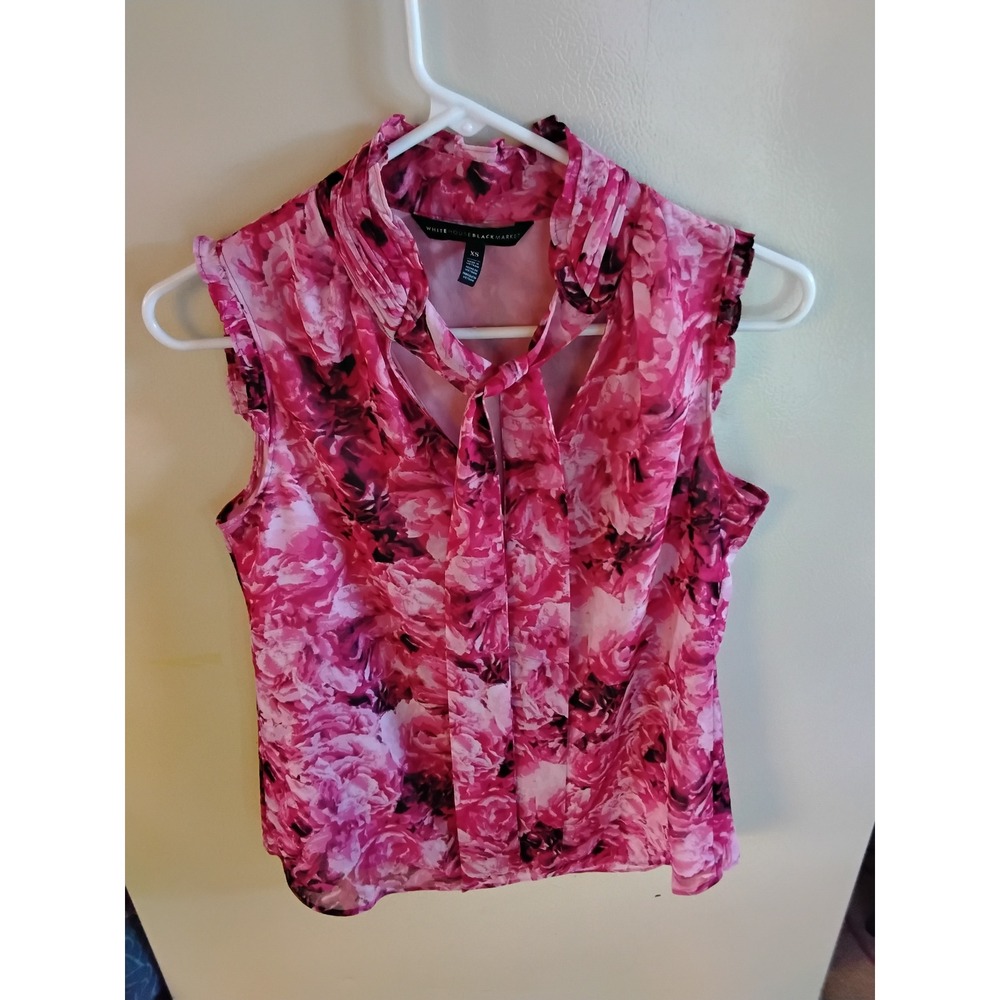 White House Black Market Pink Floral Tie Neck Sleeveless Blouse XS